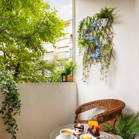 Spacious With Lovely Terrace Sofia Exterior photo