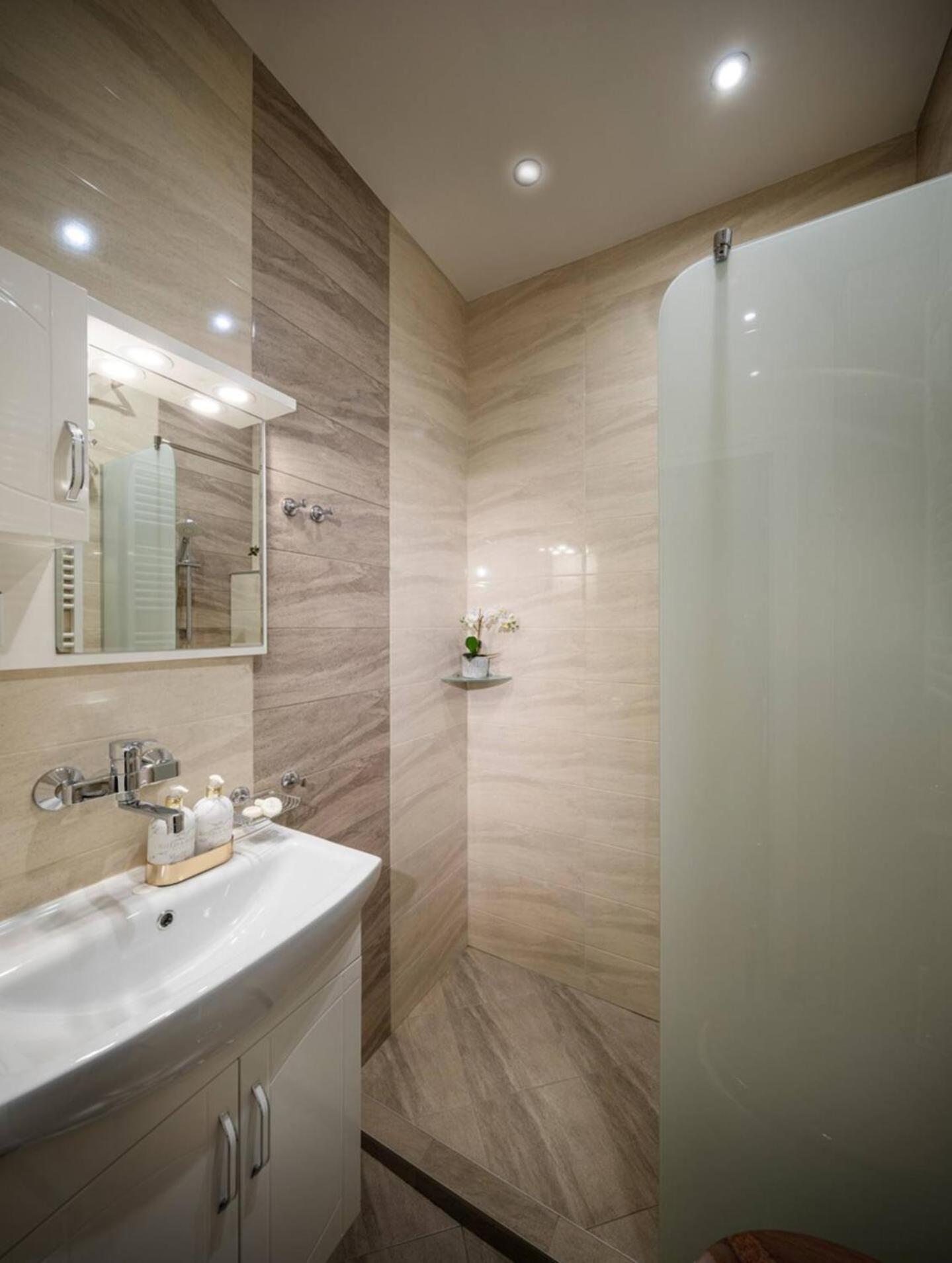 Apartment Spacious With Lovely Terrace Sofia